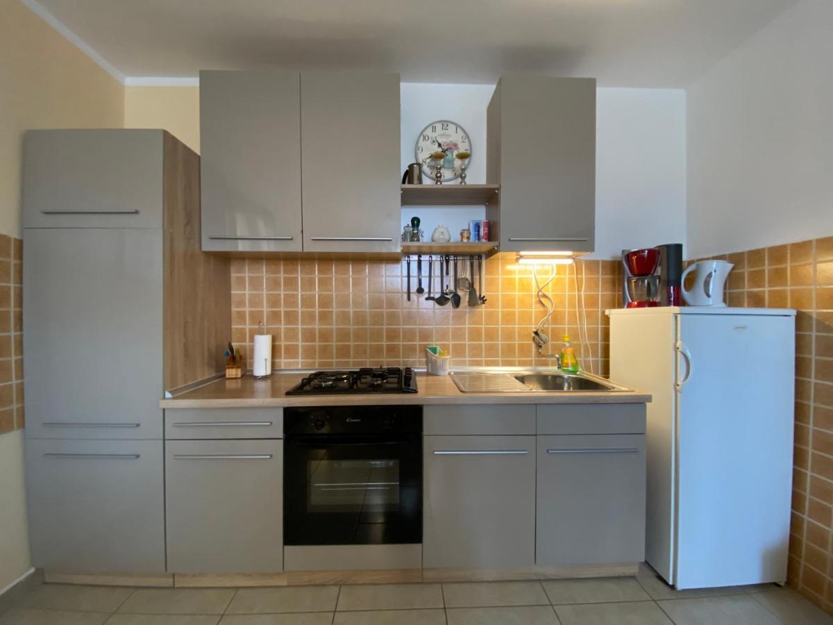 Mag Apartmani Jezera Exteriör bild