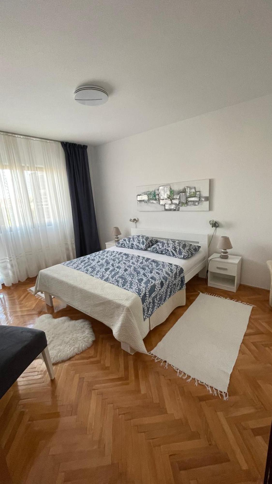 Mag Apartmani Jezera Exteriör bild